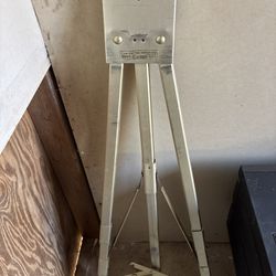 Oravisual Dual Purpose Easel Gravisual Co. Inc