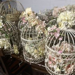 Decorate Bird Cages