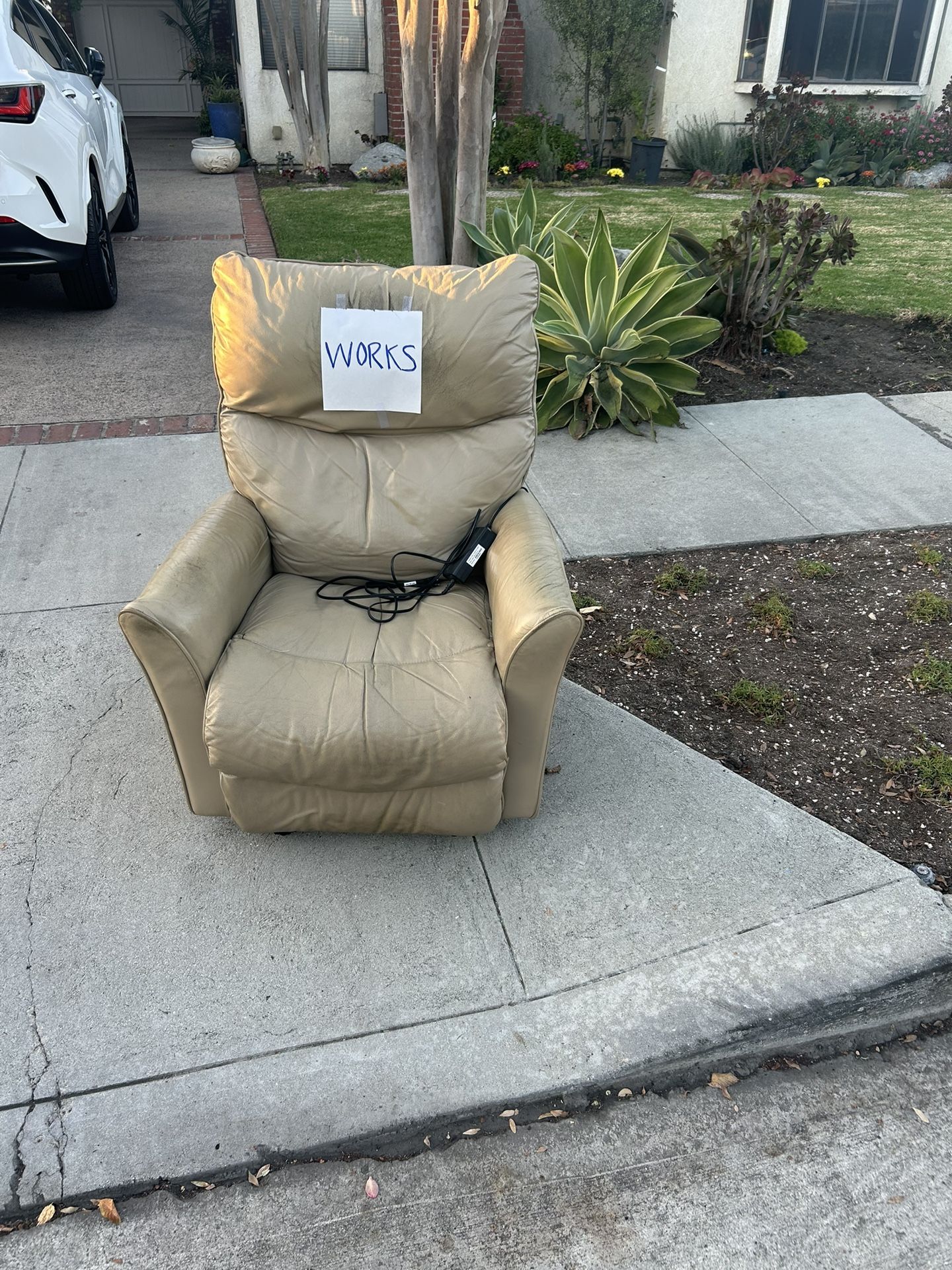 Recliner That Works