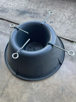 $10 Each Tree Stands