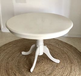 Cute White Kitchen Table
