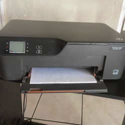 HP Color Printer With Replacement Ink Cartridges 