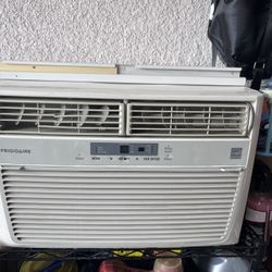Frigidaire Window AC 