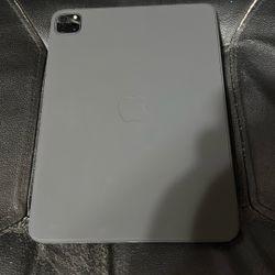 iPad Pro M1 256 Gb 11in Fully Unlocked Trade Only
