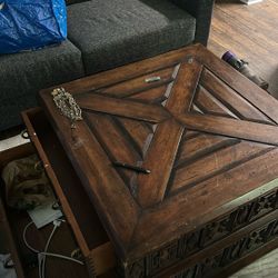 Monarch Century High End Coffee Table READ DESCRIPTION 