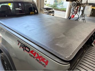Toyota Tacoma Tonneau Cover 3rd Gen