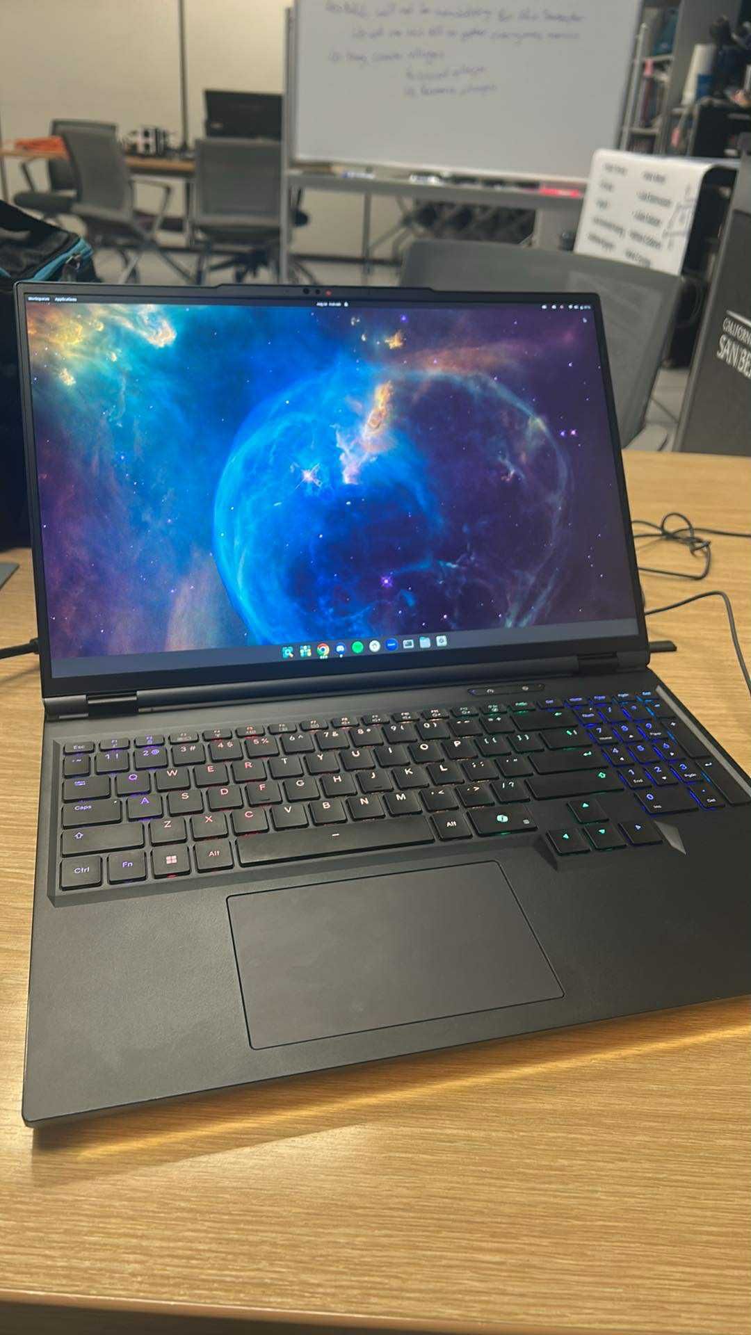 Eluktronics G2 Laptop β RTX 5080 / 128GB RAM / 4TB SSD β Beast Gaming & AI Workstation