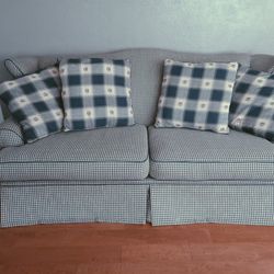 Farmhouse Style Couch And Loveseat
