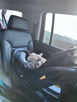 Chicco KeyFit 35 Infant Car Seat