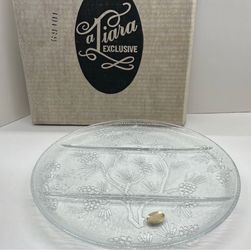Tiara Exclusives Ponderosa Pine Three Part Relish Tray