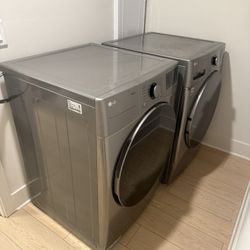 LG Washer & Dryer Set 
