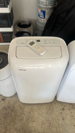 Portable rolling floor AC unit
