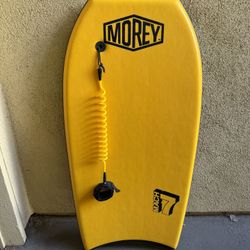 Morey Mach 7 Bodyboard + Wrist Leash – Like New