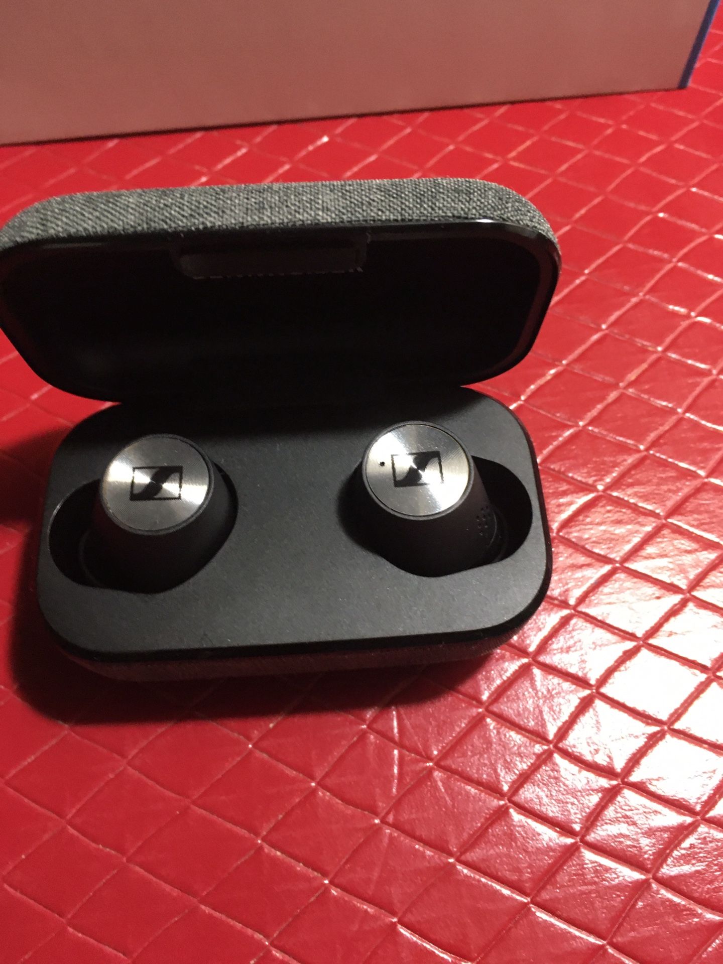 Sennheiser Momentum 2 Wireless Earbuds