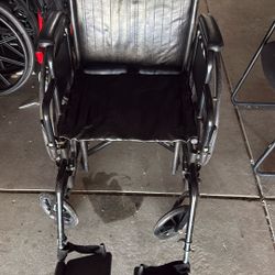 Lightweight Transport Wheelchair with Footrests – Foldable