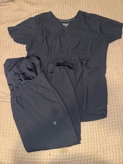 Maternity scrub
