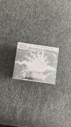 Elite Trainer Box Mega Evolution Pitch Black