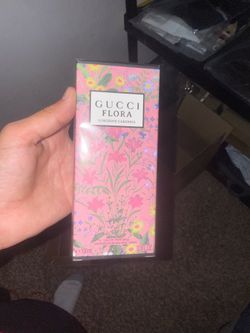 gucci flora