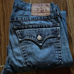 Size 34 True Religion Billy Bootcut Jean