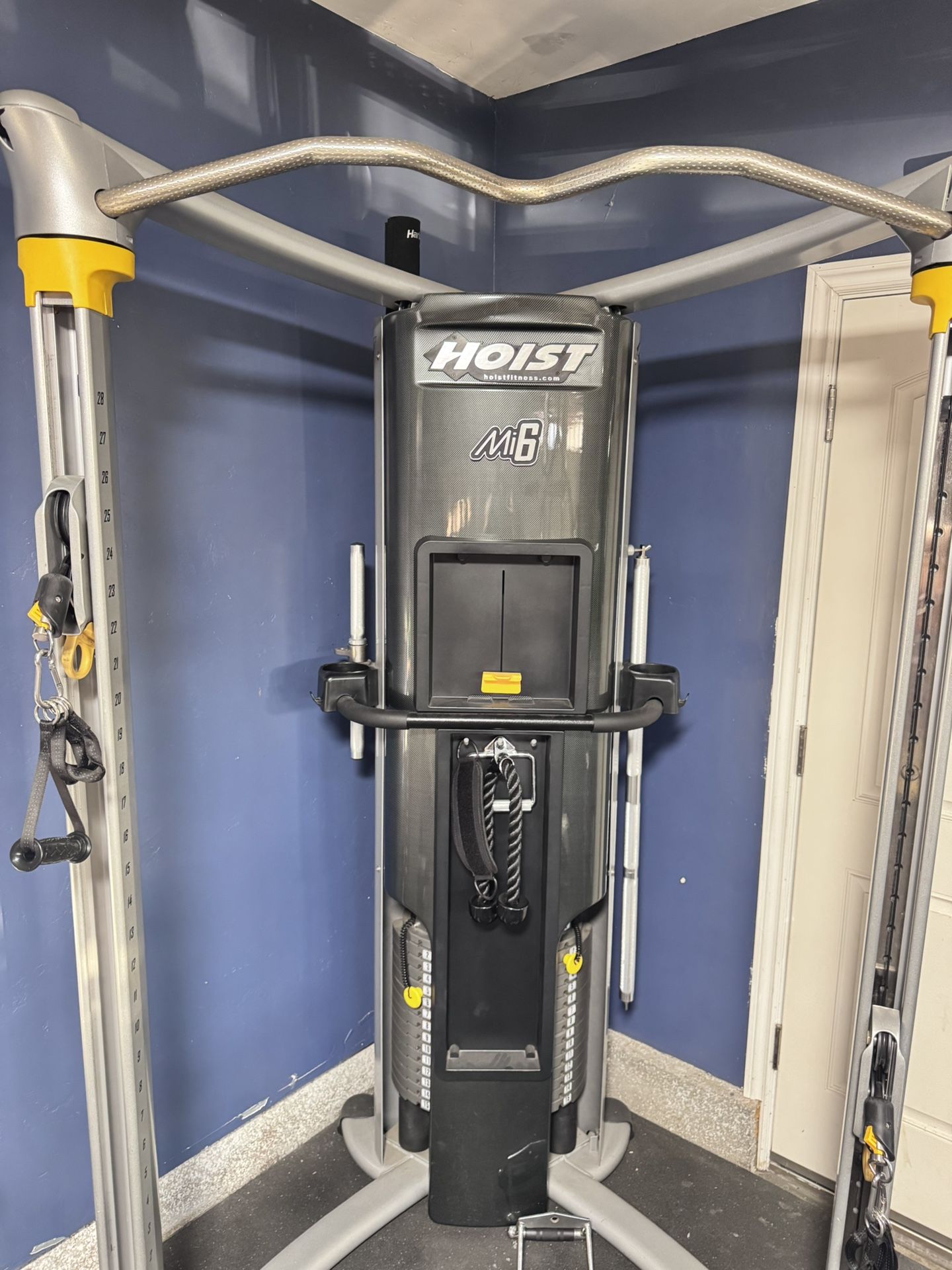 Hoist Fitness MI6 Cable Machine