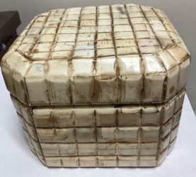 Marble tile box