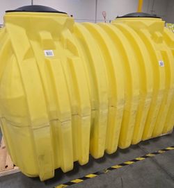 1000 Gal. Yellow Polyethylene Two Compartment Septic Tank