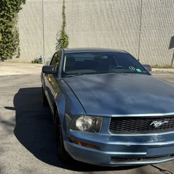 2005 Ford Mustang