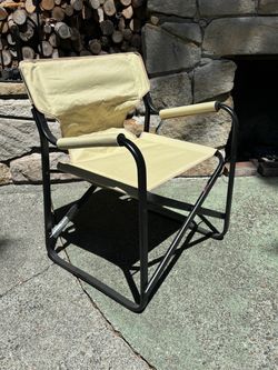 Canvas camp chairs