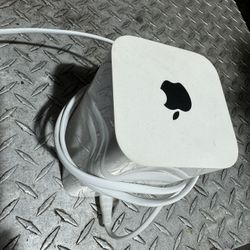 Apple Router 