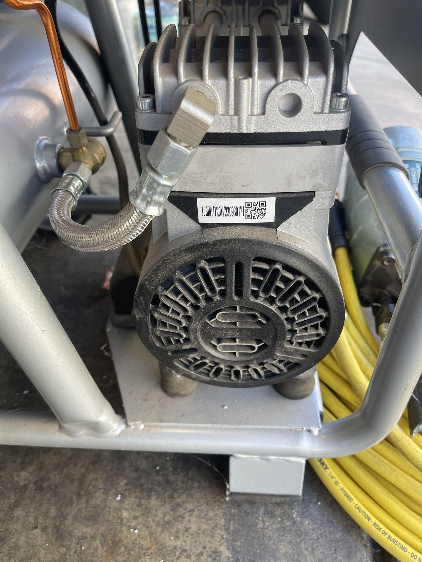 Compressor And Nail Gun