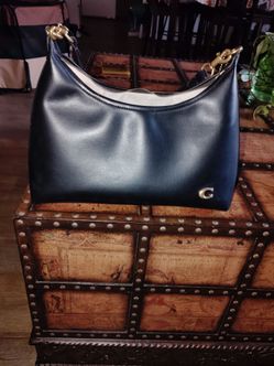 Coach Black Leather Hobo Shoulder Bag