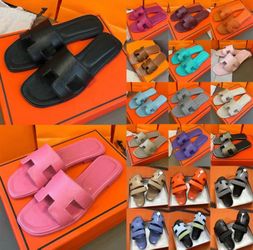Hermes Oran Sandals