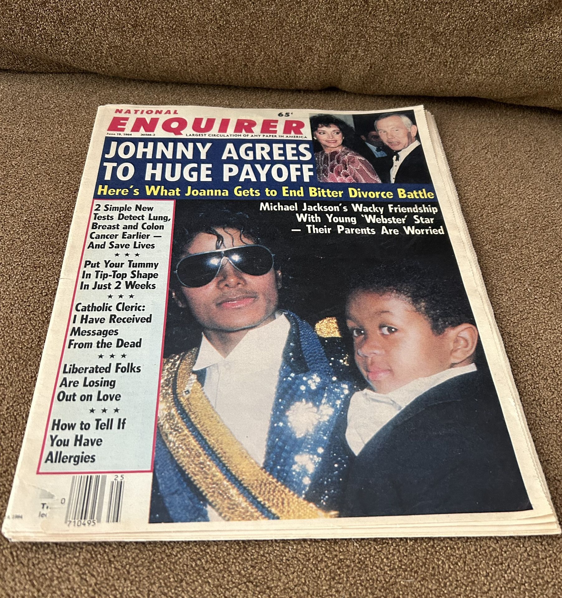 Vintage 1984 National Enquirer Magazine Featuring Michael Jackson