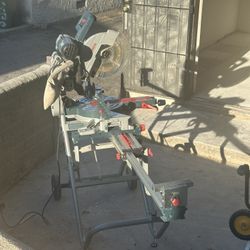 Bosh 12 Sliding Miter Saw With Bosh Stand