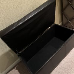 Free Storage Bench