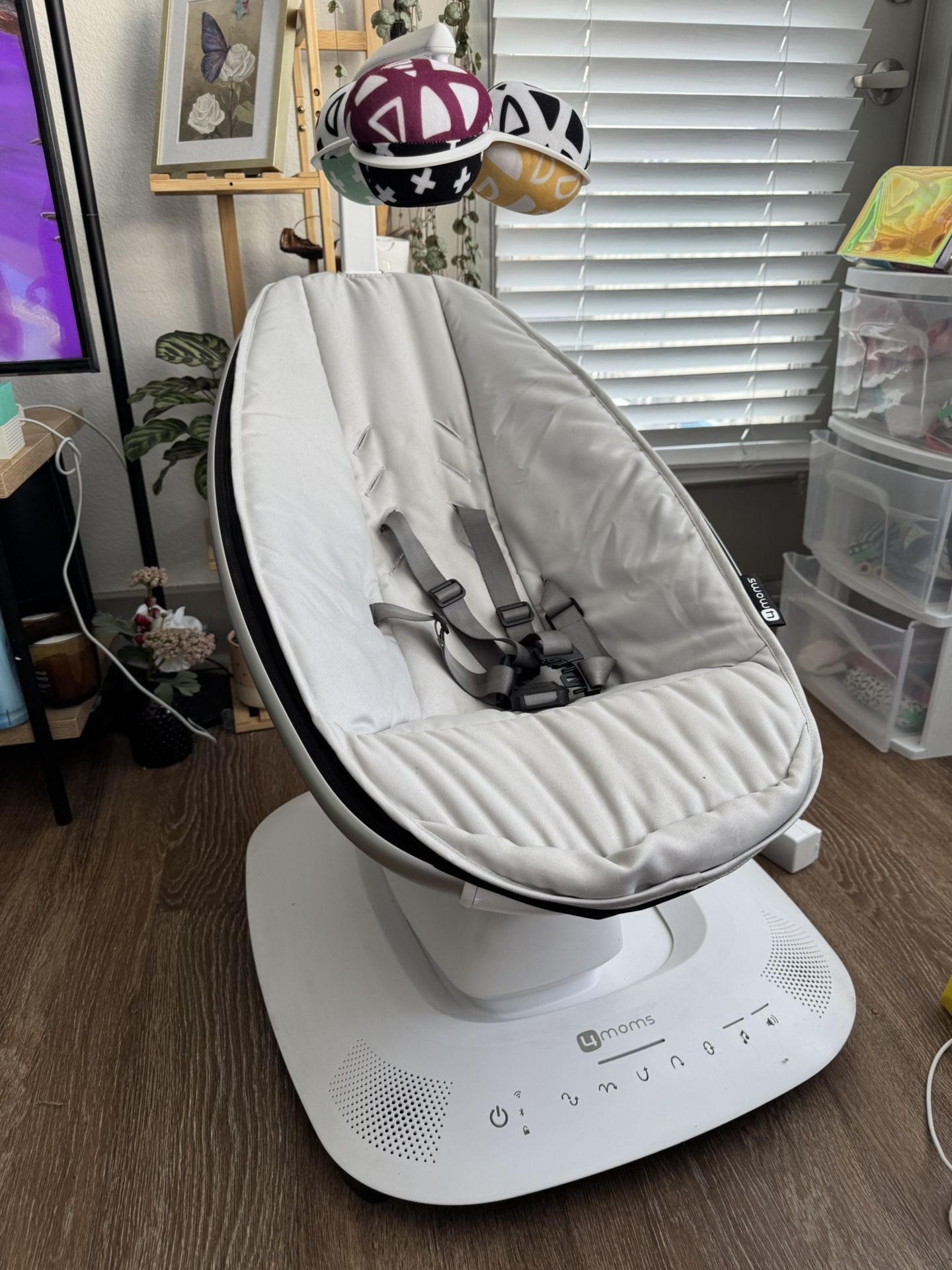 MamaRoo 4moms Infant Seat