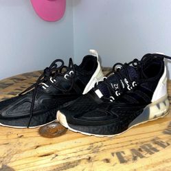 Women’s Adidas Shoe
