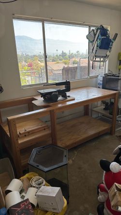 Free custom made workbench/table