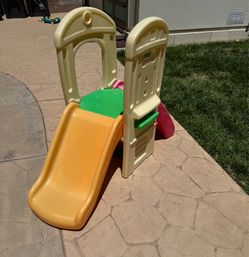 Toddler slide