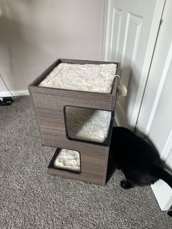 Cat tree / bed