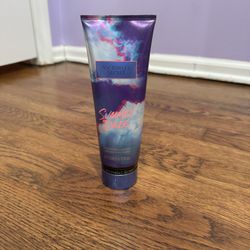 victoria secret lotion