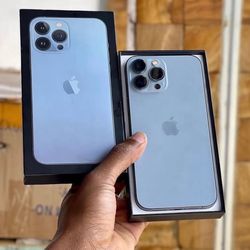 𝚒𝙿𝚑𝚘𝚗𝚎 13 Pro 𝚞𝚗𝚕𝚘𝚌𝚔𝚎𝚍 𝚠𝚒𝚝𝚑 𝚠𝚊𝚛𝚛𝚊𝚗𝚝𝚢