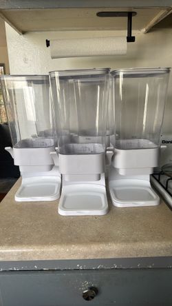 5 Countertop Cereal Containers