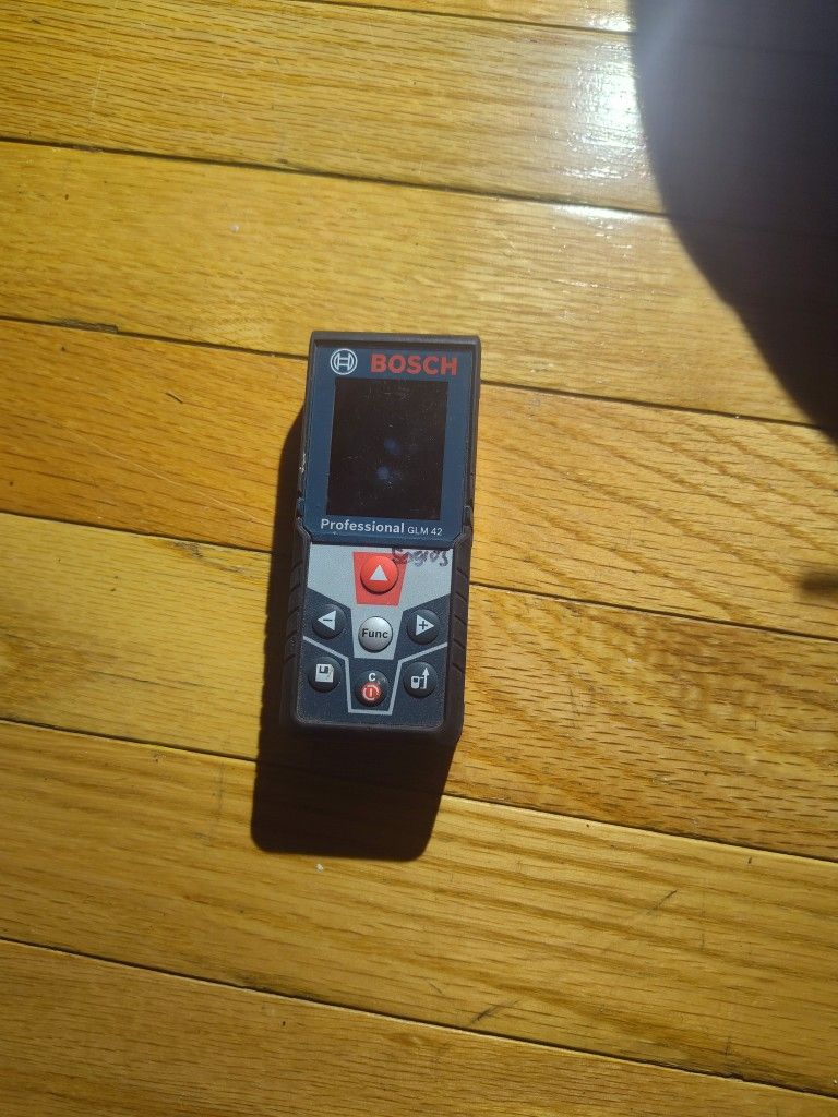 BOSCH Professional (GLM 42) Laser Measure