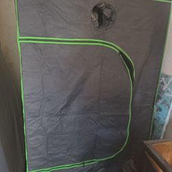 Grow Tent