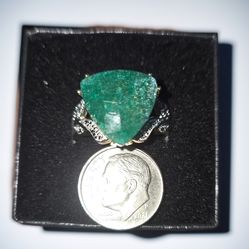 Natural Emerald Ring w/ Diamond Accents