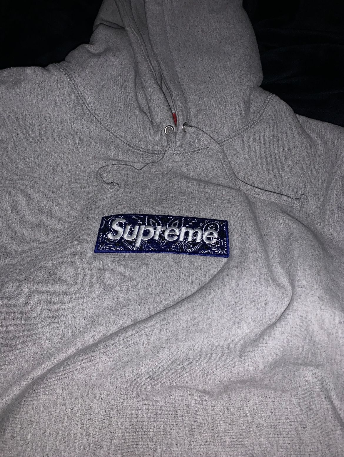 Supreme Bandana Box Logo Hoodie for Sale in Los Angeles, CA - OfferUp