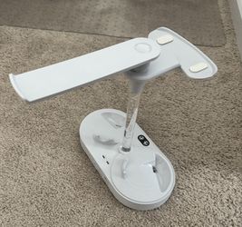 RGB Headset/VR Holder