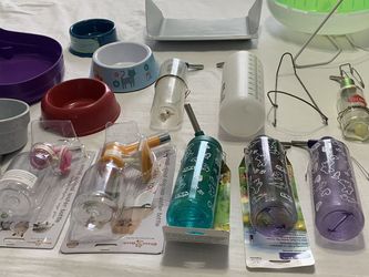19 small animal supplies both new & gently used