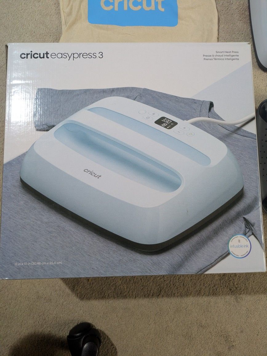 Cricut Easypress 3 Smart Heat Press